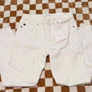 KanCan White Skinny Jeans with High-Rise Silhouette